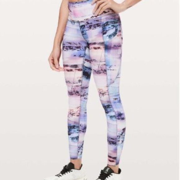 Lululemon Fast & Free 7/8 Tight II *Nulux 25" Sunrise Silhouette Multi Size 2 - Picture 8 of 11